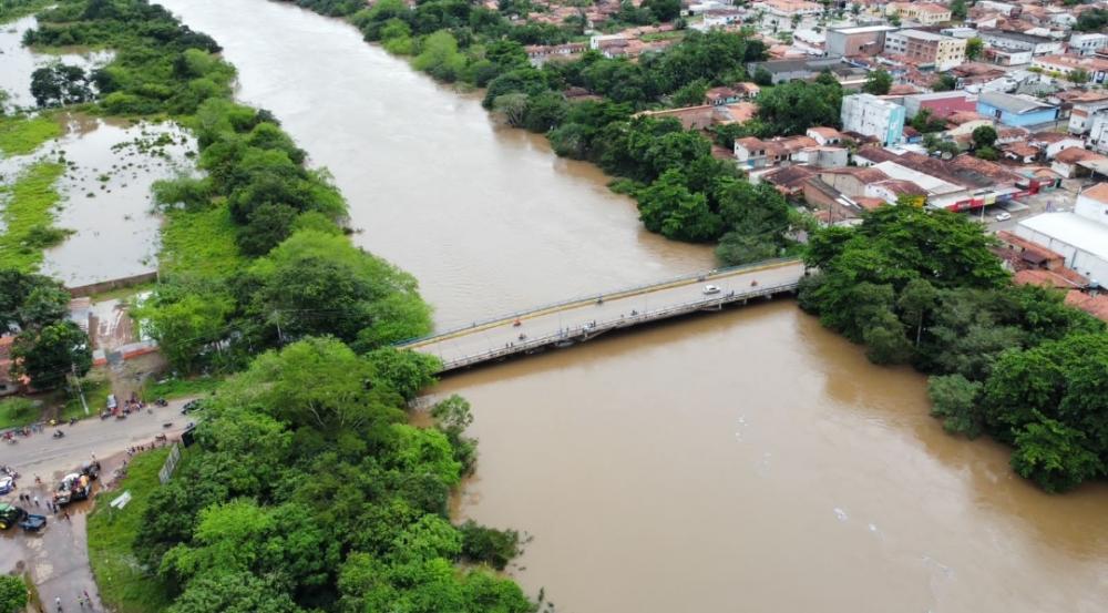 Rio Itapecuru Recua Mas Continua Acima Do Limite De Seguran A E Na